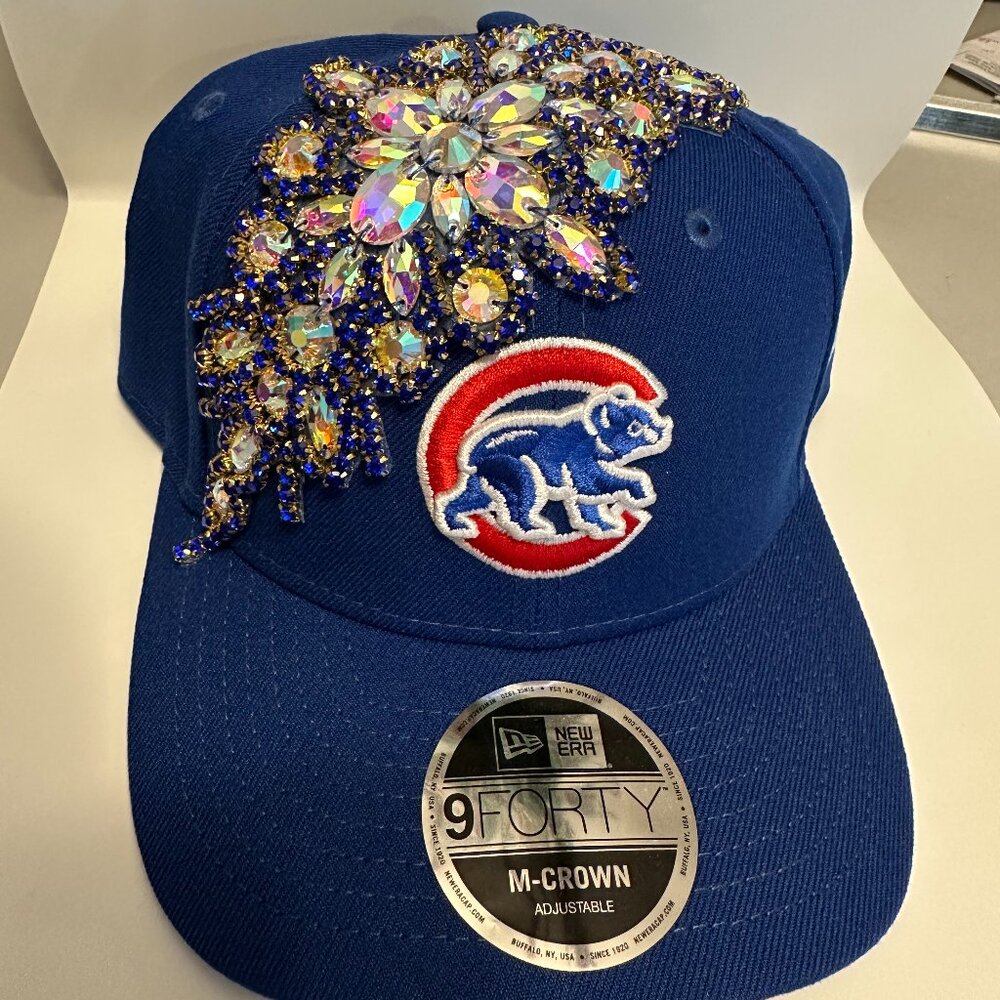 BRAND NEW LADIES AUTHENTIC NEW ERA BLING CUBS HAT